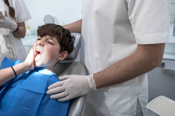 Best Emergency Gum Treatment in Anoka, MN